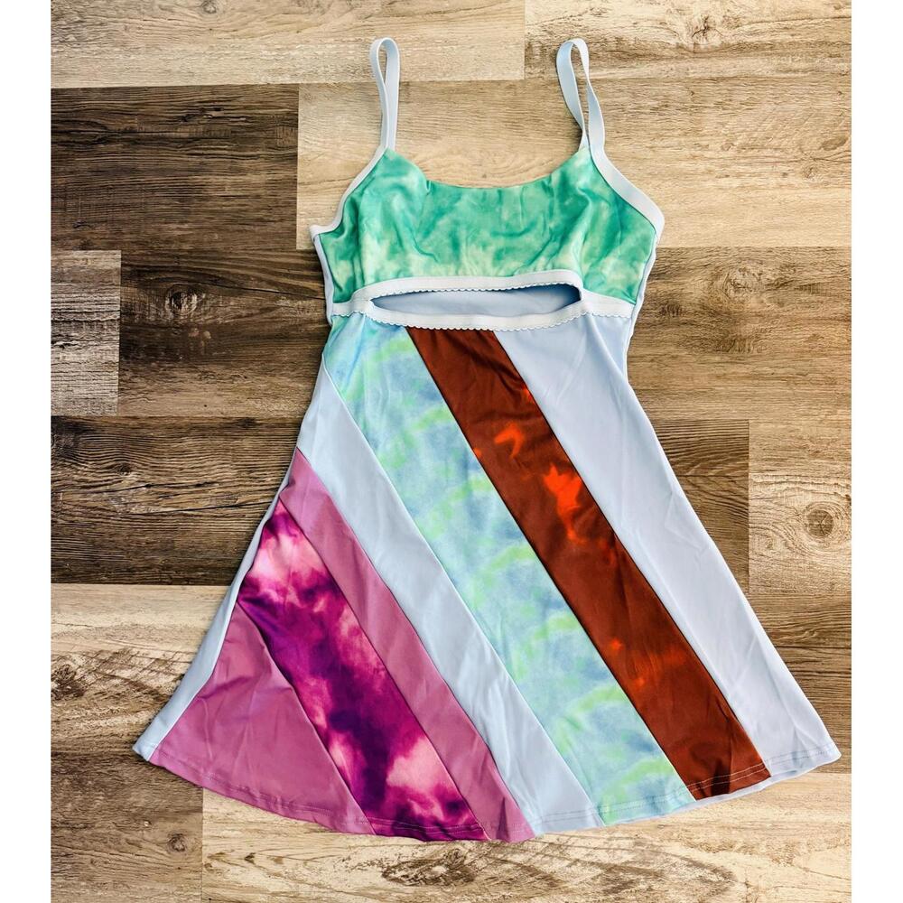 13 Going on 30 Themed Tie-Dye Spaghetti Dress with Cutout Detail Size Large